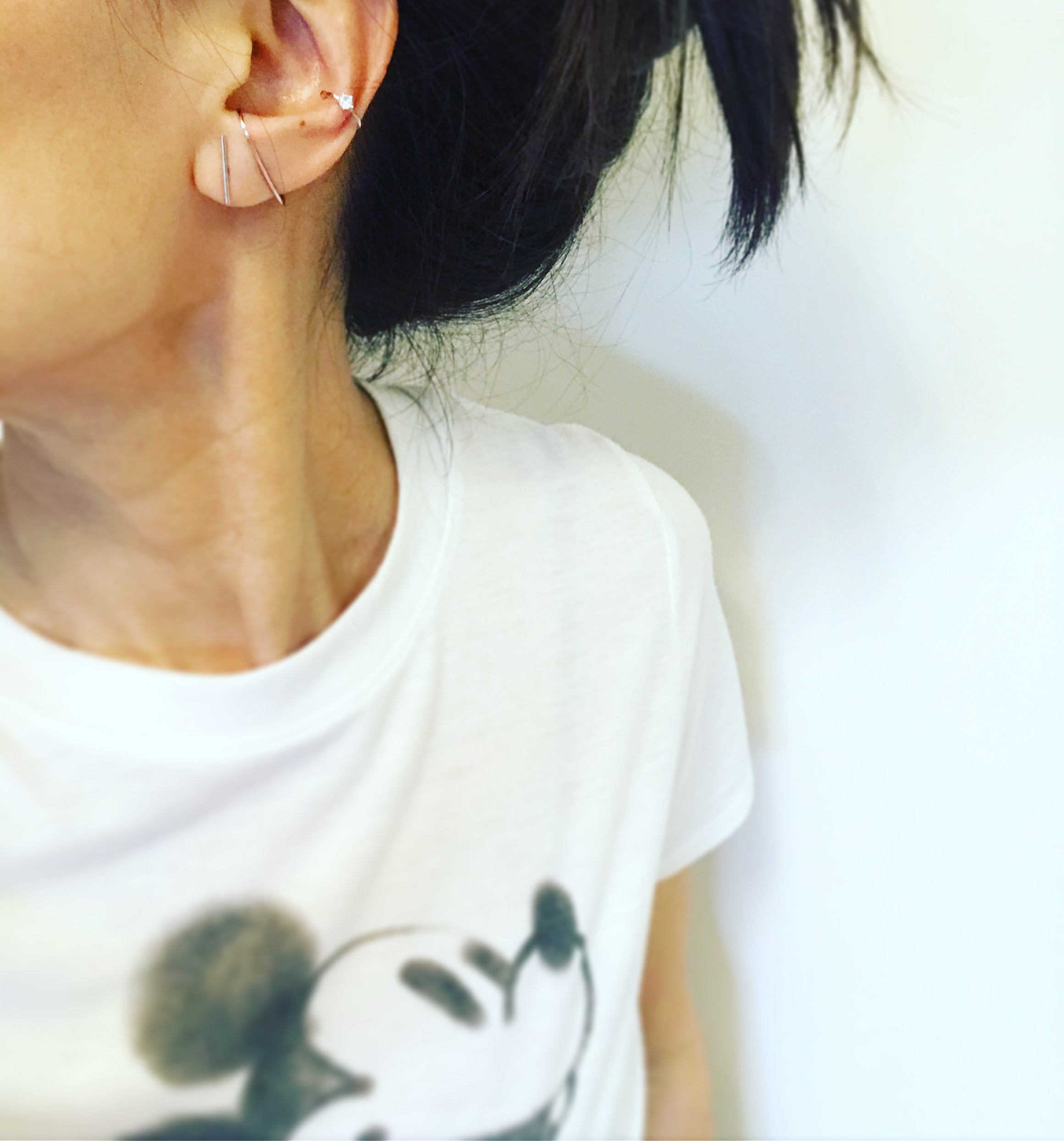 Ear Cuff | Single Cubic