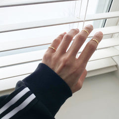 Midi Knuckle Dotty Ring