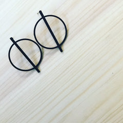 Middle Bar Earrings