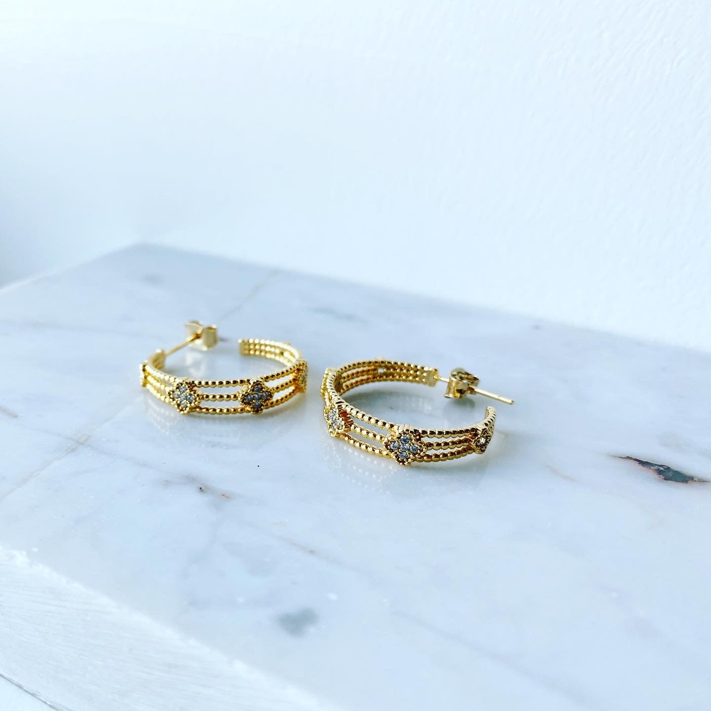 Clover Cable Hoop Earrings