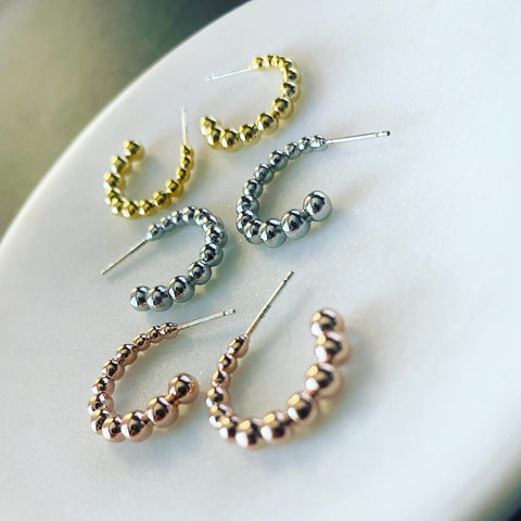 Dotty Ascend Hoop Earrings