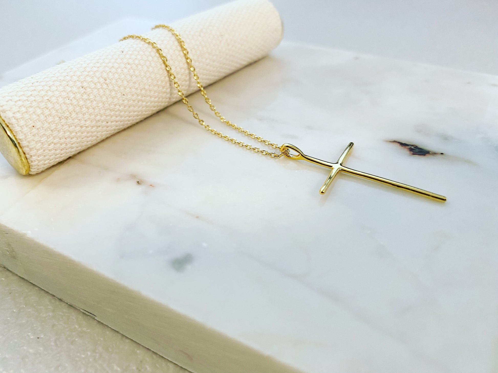 Graceful Cross Necklace