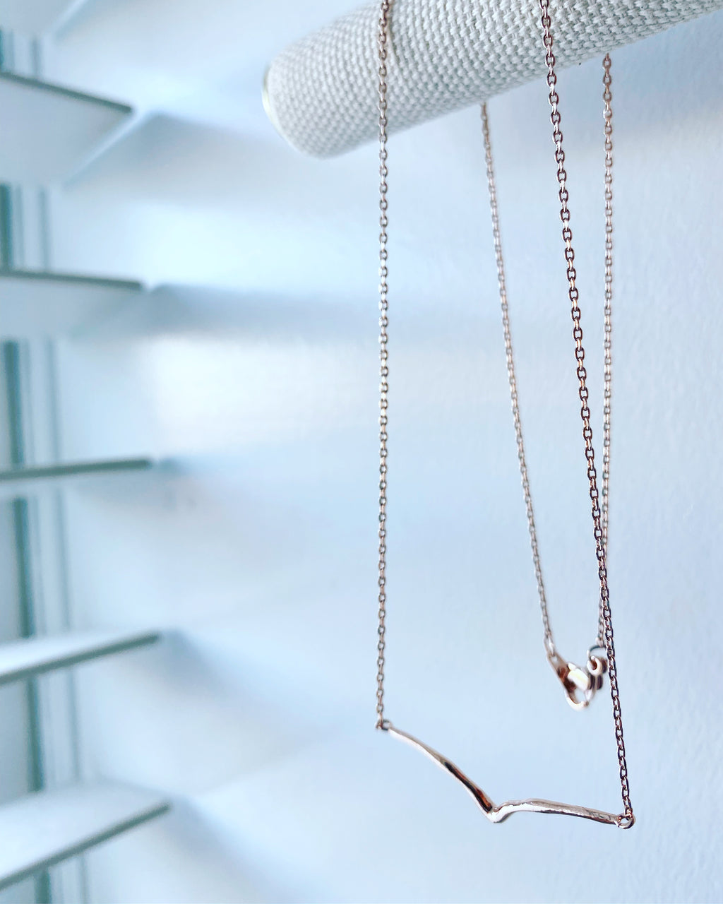Bar Dip Necklace