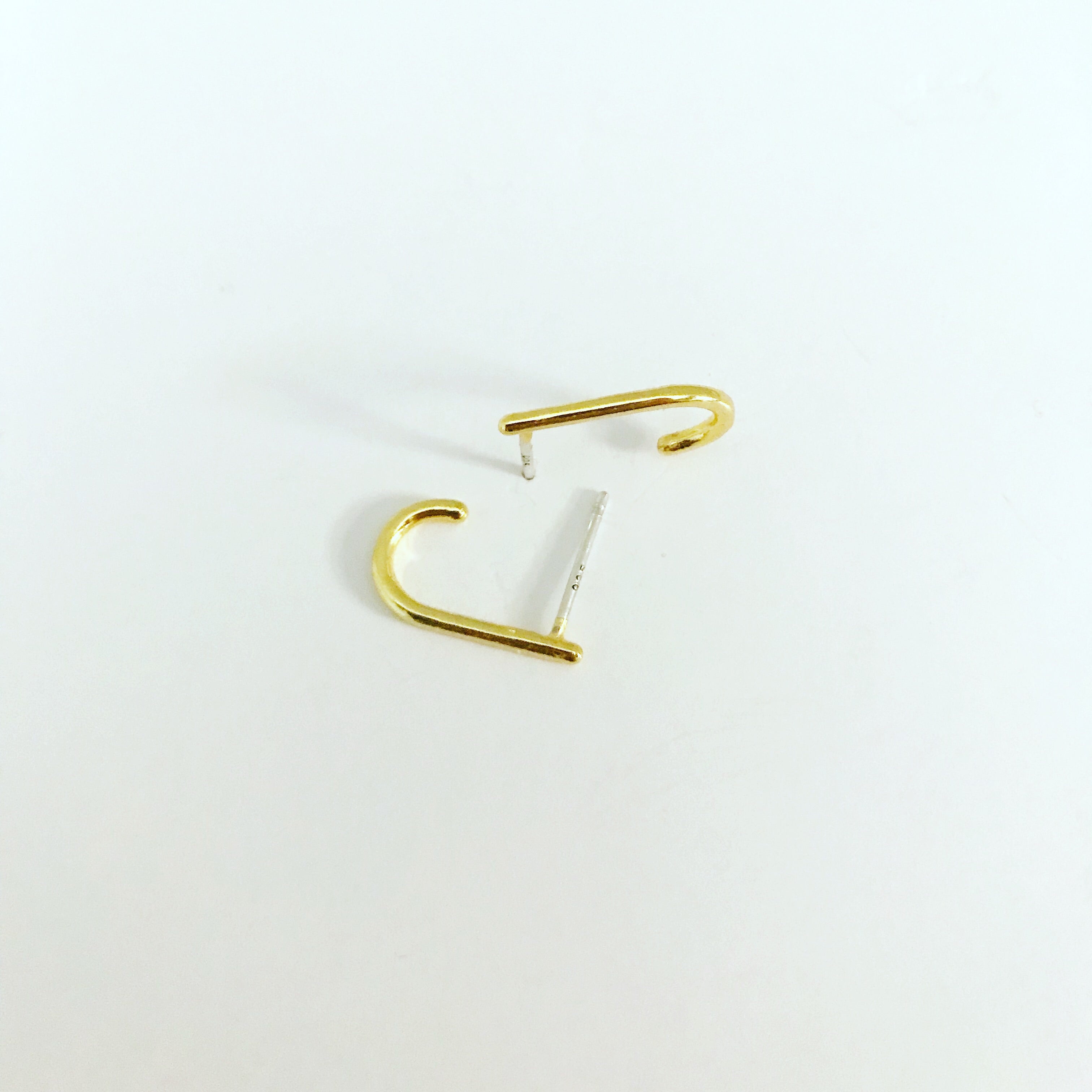 Solid Suspender Earring